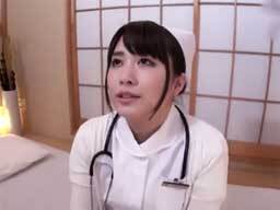 非番の日は担当医とナース服のままH♡
