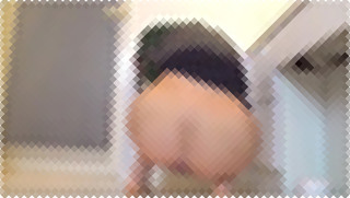 【自撮り脱糞】いつもより硬いのが出てハァハァしちゃう美尻くびれ女性…ごつくてぶっといｗｗ