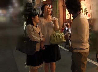 【熟女ナンパ五十路】欲情しきった肉体を豪快に震わせ乱れちゃう奥さん