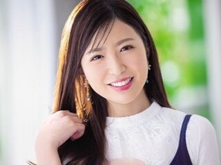 【初撮り】あざと可愛いエロ貧乳妻が夫婦関係がマンネリで刺激求めてAVデビュー！男優のエロテクに痙攣絶頂してイキまくる美女