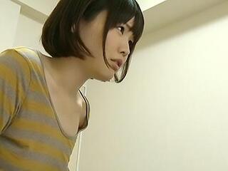 【ヘンリー塚本】父親との禁断のセックスに至って2ヵ月後…生理が来ないと訴える娘！