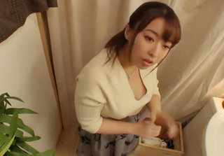 《オイルマッサージ》「ぎもぢぃ♥」ムチムチ巨乳おっぱいボディが妖しく輝く！人妻NTRエステがガチでエロくて良いｗ