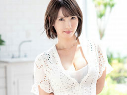 8頭身で美脚美乳！巨乳なシングルマザー女社長が性欲を抑えきれずAVデビュー