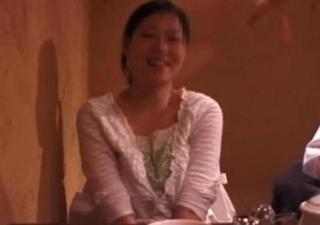 津田沼駅前で人妻ナンパ！昼間はクリーニング店で働く41歳パート奥さん口説き落し顔射ファック2連発！