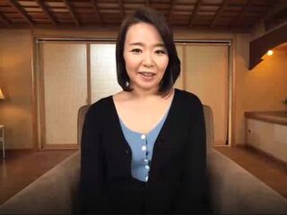 【人妻】初撮りAV撮影から快楽のさらなる高みを目指す40代美魔女美女奥さん！再びのエロエロ撮影で絶頂イキアクメする奥様！
