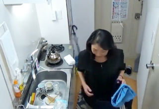 《五十路の人妻熟女》「あぁ♥気持ちぃ♥」おばさんレンタルできた地味・清楚な50代のムチムチ巨乳おっぱい奥様に手を出すｗ