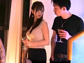 【人妻レイプ】最悪の過去の彼氏と久しぶりに会って…媚薬を盛られてお持ち帰りされて無理やりお漏らし失禁して敏感に昇天アクメ