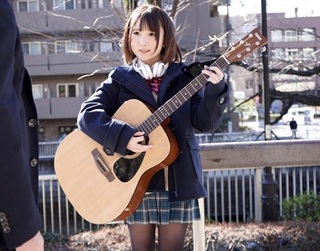 【女子校生パイパン】友達も少なく遭遇したおじさんにアソコを開いて生挿入ねだる女子生徒