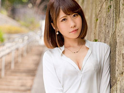 極上美人OLが不倫相手と束の間の逢瀬！最愛の愛人と中出しH