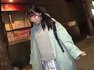 〔シロウト〕大人しそうな雰囲気だったのに、大きな乳房を揺らしてイキまくる