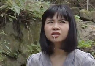 〈エロドラマ〉家にいれば淫欲な父、怖い義母。外に出ればちんぽマン。山奥すぎて逃げ場なし。最悪ですなww