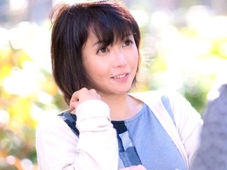 ［企画］人妻ナンパ‼『不倫相手に約束をすっぽかされて…』欲求不満の熟女（54）がアナルを責められヒーヒー言いながら感じる❤