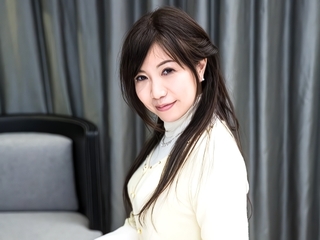 【熟女ナンパ】用賀にお住まいだという45歳の奥様！Eカップおっぱいのオバサンが旦那以外の男性とセックス！