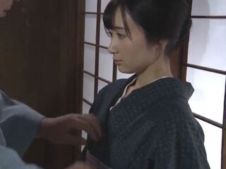 好色者の主人に自分の身体を弄ばれる美人女中！貧しい身の上故に旦那の誘いを断れない女中たちの哀歌…【エロドラマ】