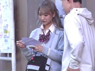 〖ﾏｼﾞｯｸﾐﾗｰ号〗処女喪失したばかりの女の子に、無料施術とダマしてザーメン注入