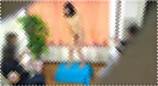 【着衣・全裸脱糞】絵画モデル3人がポージング中にうんこお漏らし。大号泣、放心状態、猛省謝罪でトイレに直行！