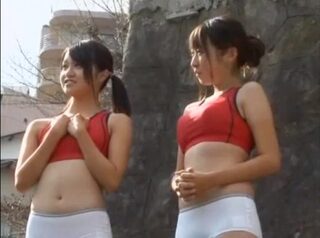 〈日焼け女子校生〉旅先で無邪気でスポーティーな女子校生と遭遇して揉み解したらフル勃起したちんぽをオクチにww