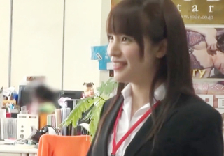 【SOD女子社員ｘ健康診断】「え、今からですか？ｗ」笑顔が素敵なスレンダー美乳おっぱいの清楚美人が社内で突然診断されるｗ