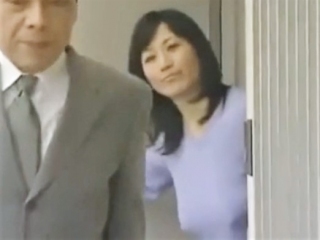 〔ﾍﾝﾘｰ塚本〕あなた、いってらっしゃい 夫を見送る淫乱妻の本性がヤバかったぁ