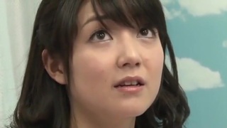 舌先で弄び潤んだ舌舐め！華奢なお姉さんがマジミラ号で草食男子とオーラルセックスと杭打ち性行為とセックス！選び抜かれたカラダが魅せるいやらしい淫靡な姿！