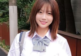 素人ナンパ「ちんちん凄い…♥」スレンダー美乳おっぱいのロリ可愛い制服美少女がデカチン洗体＆中出しされるHが抜けるｗ
