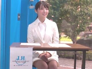 【マジックミラー】就活中の美少女JDを無料セミナーと称してセクハラ面接‼媚薬も使いパンスト素股からエロエロ中出しセックス！
