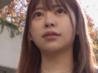 【ブーツ×素人】顔面が強すぎ女がエロ性交！痴女りディルド疑似フェラ！ロングブーツ着エロっくす！