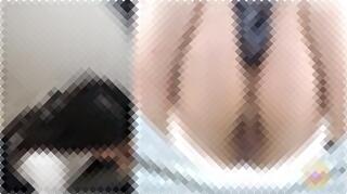 【便器枠外うんこ】ムチムチの巨尻から水下痢ピュー！床と便器の掃除が大変だｗ
