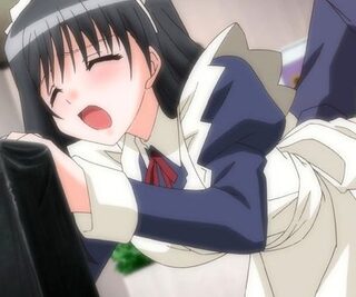 巨乳で可愛いメイドさんと着衣セックスX！デカいいチンポをバックからぶち込まれる！