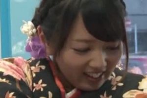 【MM号】卒業式を終え同級生と一緒にマジックミラー号に乗車する清楚系女子大生