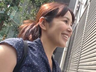 【熟女】『んっ、イキそう…♥』四十路のスレンダー主婦が決意のAV応募！他人棒に激責めされて悶えるエロ妻ｗ