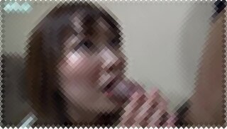 【オナニー】美人妻がマンコを電マ責めから電マオナニーさせられてチンポフェラ手コキ責めで絶頂顔射されちゃうｗ