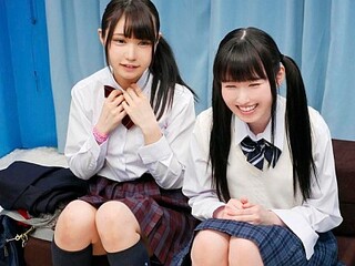 【MM号】「恥ずかしいよぉ♥」二人組の仲良しJKをナンパ！アイドル級の美少女におっぱいマッサージ♥