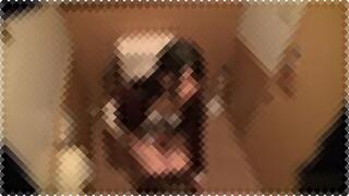 【トイレ盗撮】AV女優･上原亜衣がプニプニ太ももを見せつけながら放尿するところを隠し撮りしちゃいました。