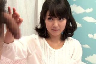 【MM号】可愛い保育士さんが童貞君を相手にナマで筆おろしの中出しセックス 有本紗世