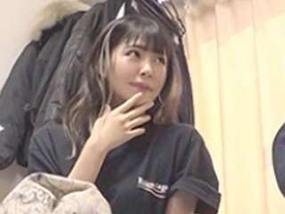 【素人企画】連続イキめちゃシコ白ギャル美人がえちえちSEX！その様子を盗み撮り！ガン突きぱんぱん突きまくり！
