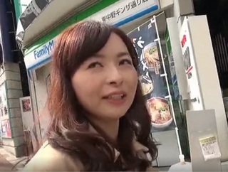【人妻熟女】固い鬼頭で子宮ごと貫かれる喜びを噛み締め満足しちゃう奥様