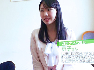 ≪人妻≫人妻がエロイってのは都市伝説じゃない★綺麗な人妻を口説いて極上BODYで中出しセックス☆