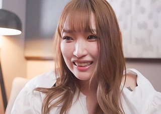 【三十路・人妻熟女】「Hしたくて…♡」ぽっちゃりムチムチ巨乳おっぱいの激エロ経産婦ボディの美魔女おばさんが旦那に内緒で…