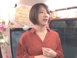 【MM便】三十路でも綺麗なショートカット美女人妻が恥じらい公開オナニー！他人棒でするエロ不倫セックスで美尻にぶっかけ射精！