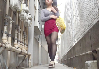 《美人若妻》「楽しも？♥♥」近所のムチムチ太もも、デカ尻タイトスカート美女に誘惑されて後ろから犬みたいにパコっちゃうｗ