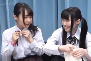 〈マジックミラー×女子校生ズ〉学校帰りのこんなイタイケなコたちを毒牙にかけて大人として恥ずかしくないんですか！（ﾊｧﾊｧww