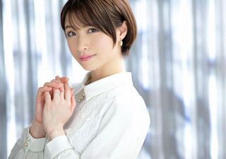 スレンダーボディのショートカット美女(琴井しほり)がAV引退作品でハメ撮りセックス