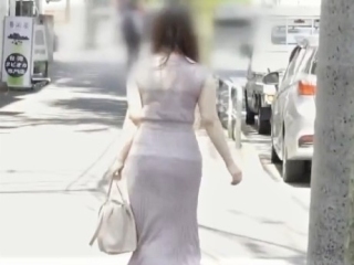 〖熟女ﾅﾝﾊﾟ〗真っ白な肌のマダムを発見 熟れたカラダが一番美味しいんです