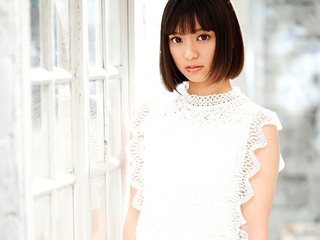 乳首お尻性器に裸…美少女のセックスを見られる奇跡の作品！性欲強め…純心な肉体の真性美少女の決意のAVデビュー！