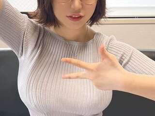 【初愛ねんね】地味メガネで着衣巨乳がばえる爆乳ちゃんがえちえちSEX！ベロ吸いで痴女りベロチュー対面セックス！