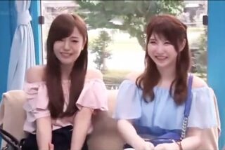 〈MM×元同僚ズ〉同い年のOLさんと若妻を鎖骨ラインを美しくとか何とかおっぱい揉んで感じさせてああ背徳のエロ天国♪ww
