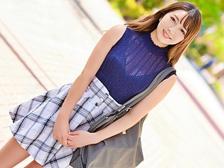 （MM）可憐な美女がオマンコをたっぷりと濡らしながら激しいプレイでハッスルして果てることになる