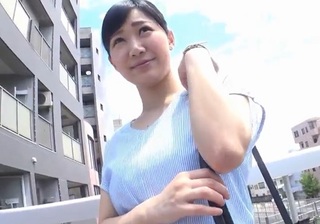 【脇マンコｘガチ羞恥】「もぉ勘弁してぇぇ♡」美乳おっぱい清楚なOLお姉さんの脇とセックスして脇ぶっかけｗ｜素人ナンパ