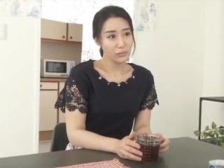 〖中出し〗親友だと思っていたのに裏切られた スマホでハメ撮りされる美人妻
